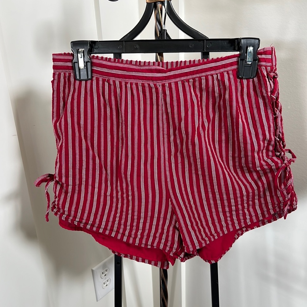 American Eagle Women’s boho shorts